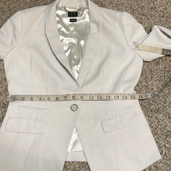 Armani single button blazer in new condition - Picture 6 of 11